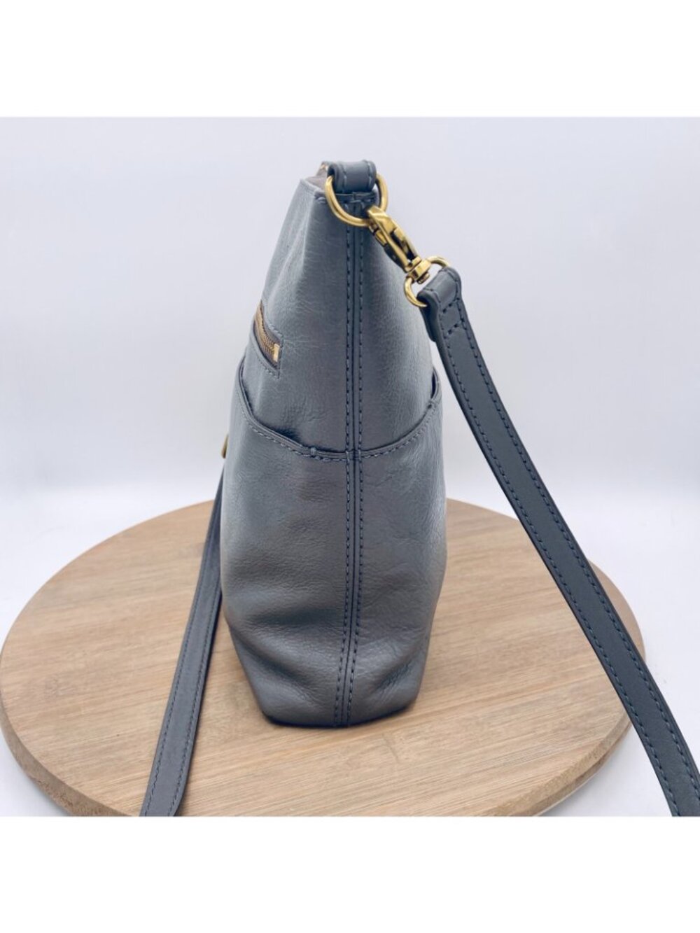 Fossil Crossbody Bag Gray Leather Messenger Purse Large Minimalist Luxury - Picture 6 of 13